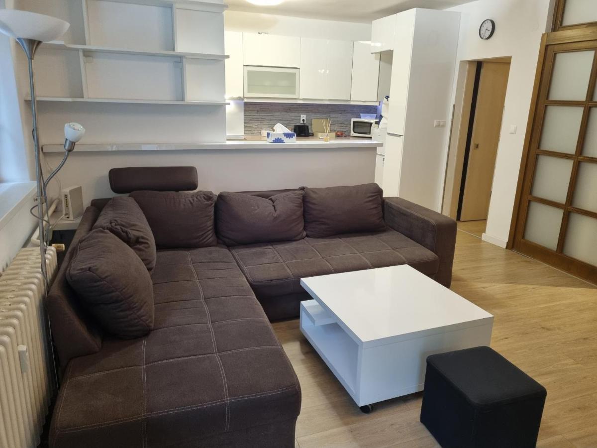 Family Apartman V Centre Mesta Bratislava Apartman Kültér fotó